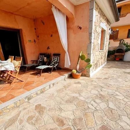 דירה Mit Kamin- Terrasse Und Meerblick By Interhome