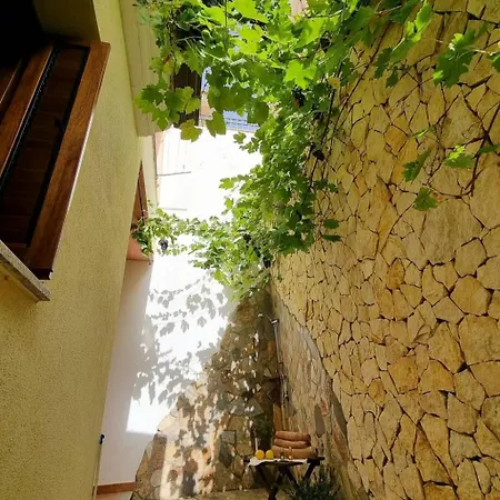 Mit Kamin- Terrasse Und Meerblick By Interhome Apartamento Posada (Sardinia)