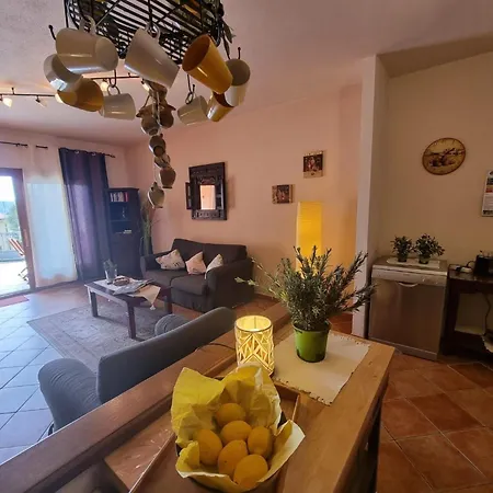 Mit Kamin- Terrasse Und Meerblick By Interhome Apartamento Posada (Sardinia)