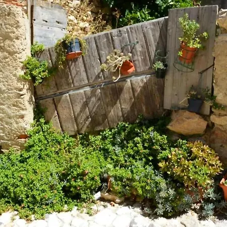 Mit Kamin- Terrasse Und Meerblick By Interhome Lejlighed Posada (Sardinia)